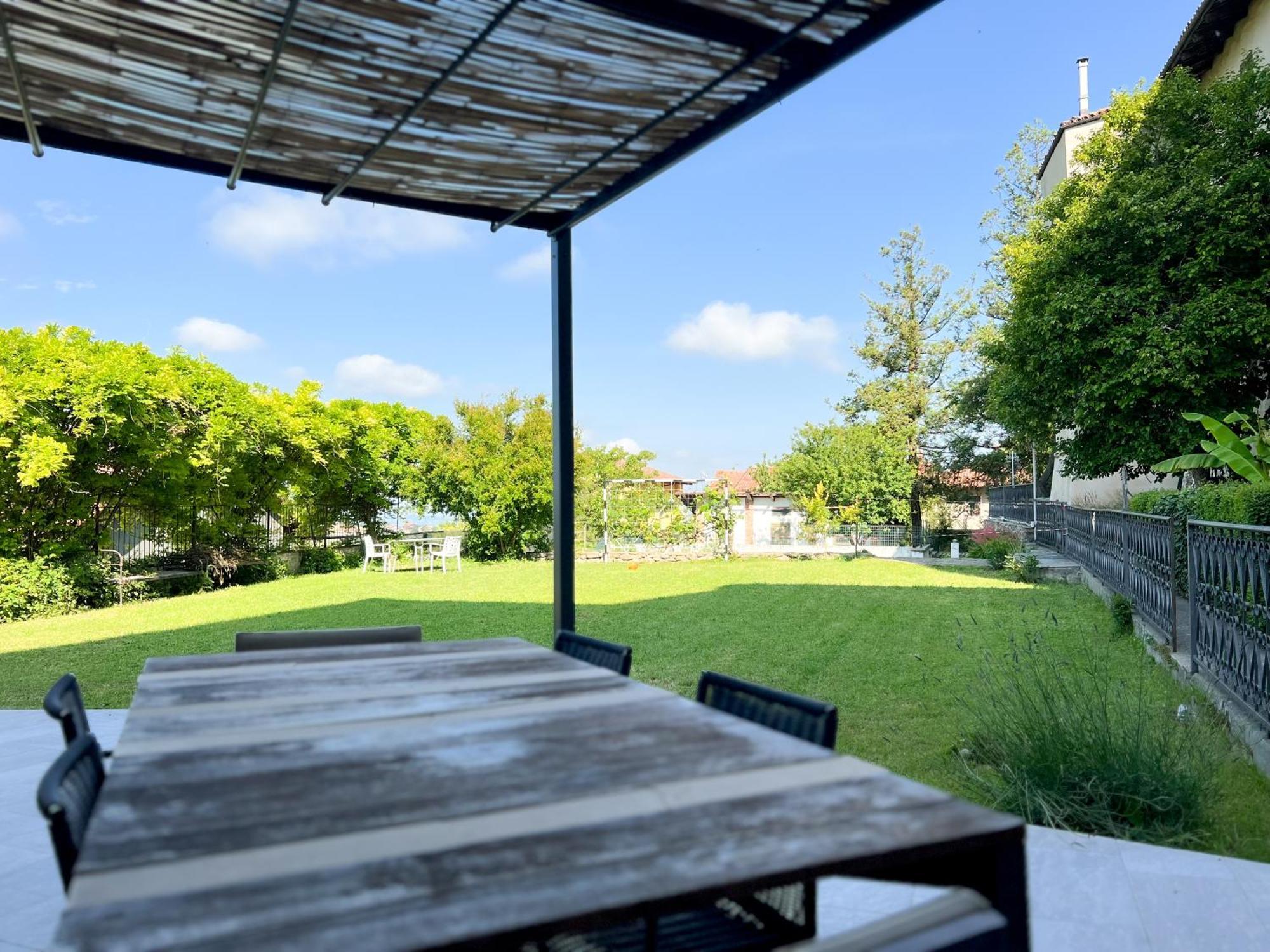 Comecasa 2 Bedrooms With Garden Apartment Беневелло Экстерьер фото